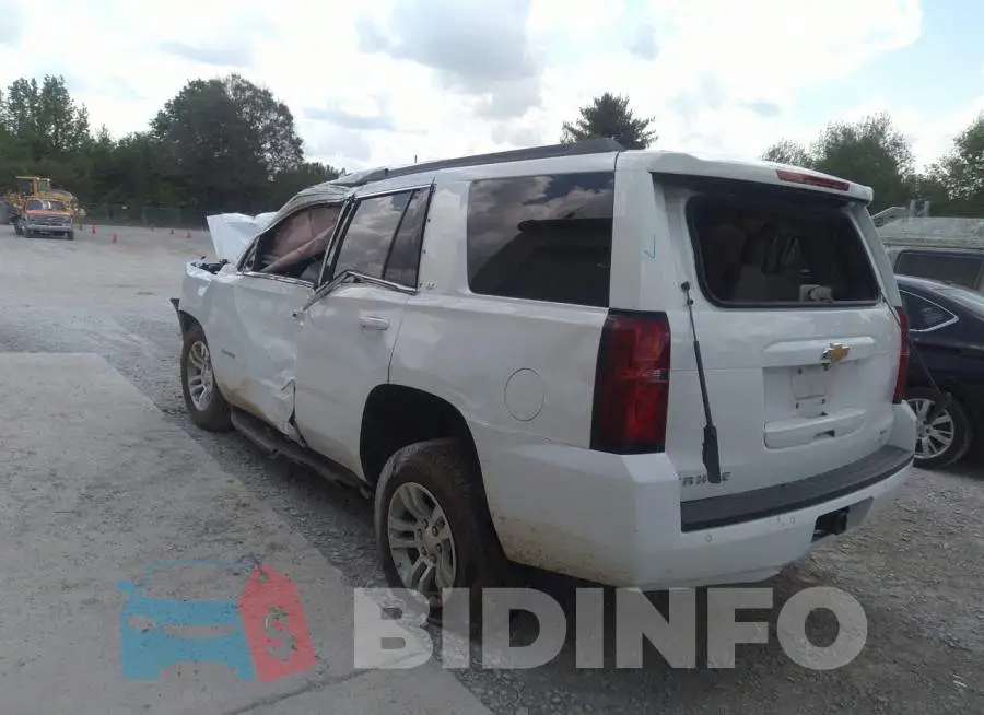 1GNSKBKC8JR396656 Photo# 3