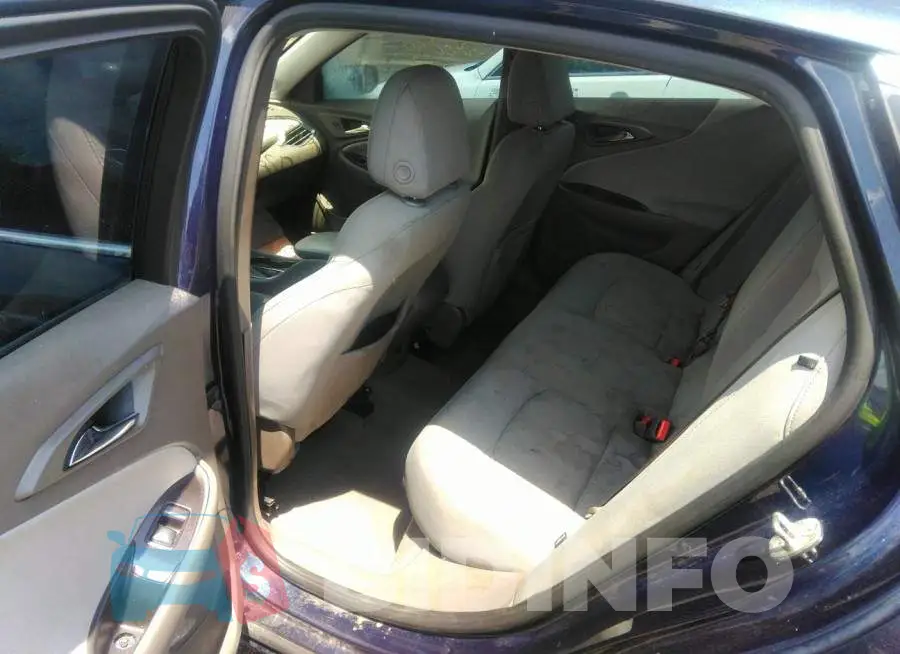 1G1ZC5ST5HF148312 Photo# 8