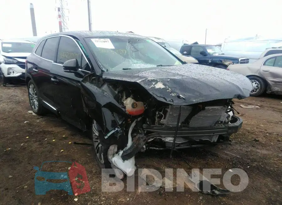 2LMTJ8LR8GBL88056 Photo# 1