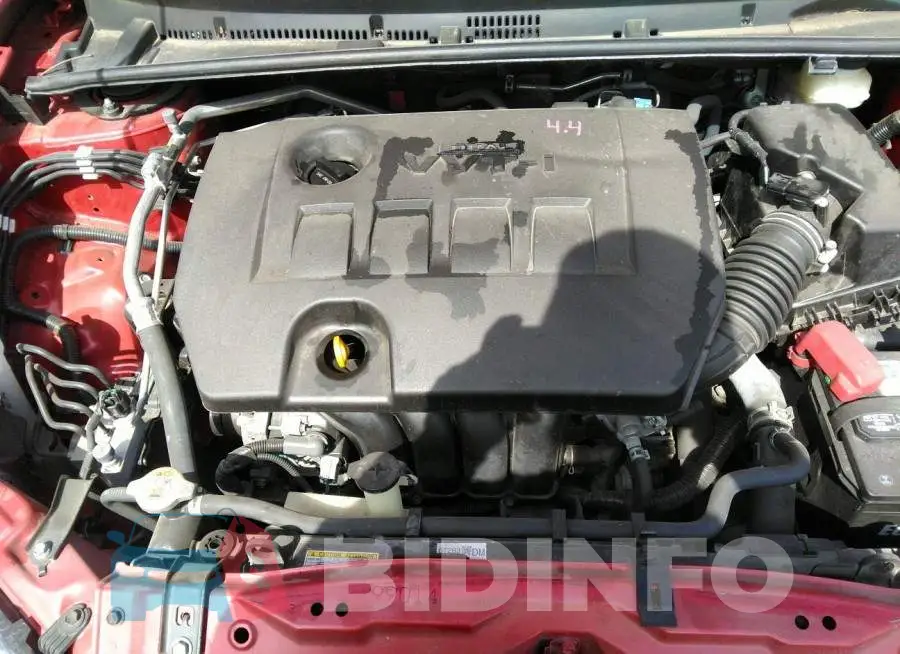 2T1BURHE5JC070831 Photo# 10