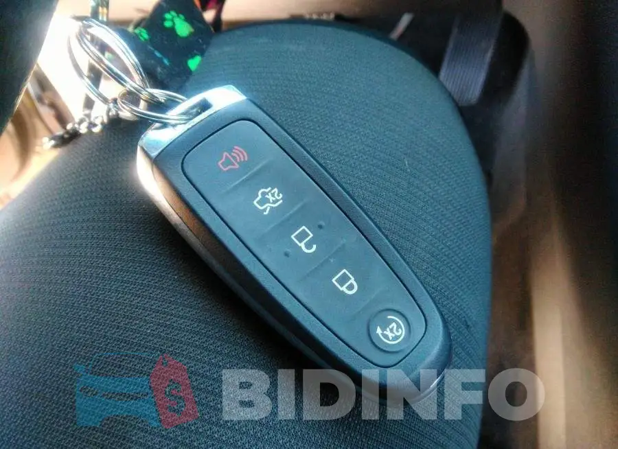 1FAHP2E8XFG111928 Photo# 11