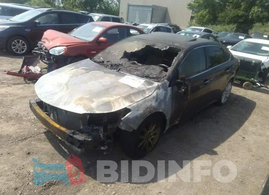 4T1BK1EB4FU180227 Photo# 2