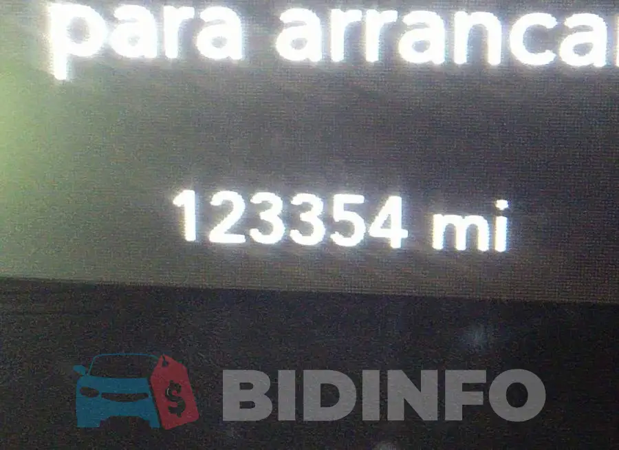 2C3CDXHG0JH164202 Photo# 7