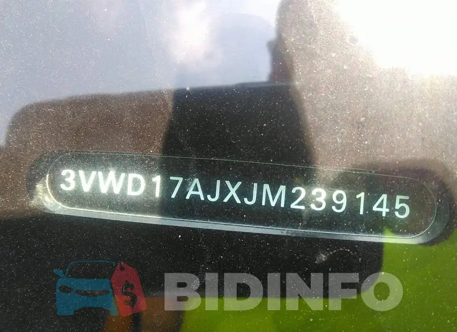 3VWD17AJXJM239145 Photo# 9