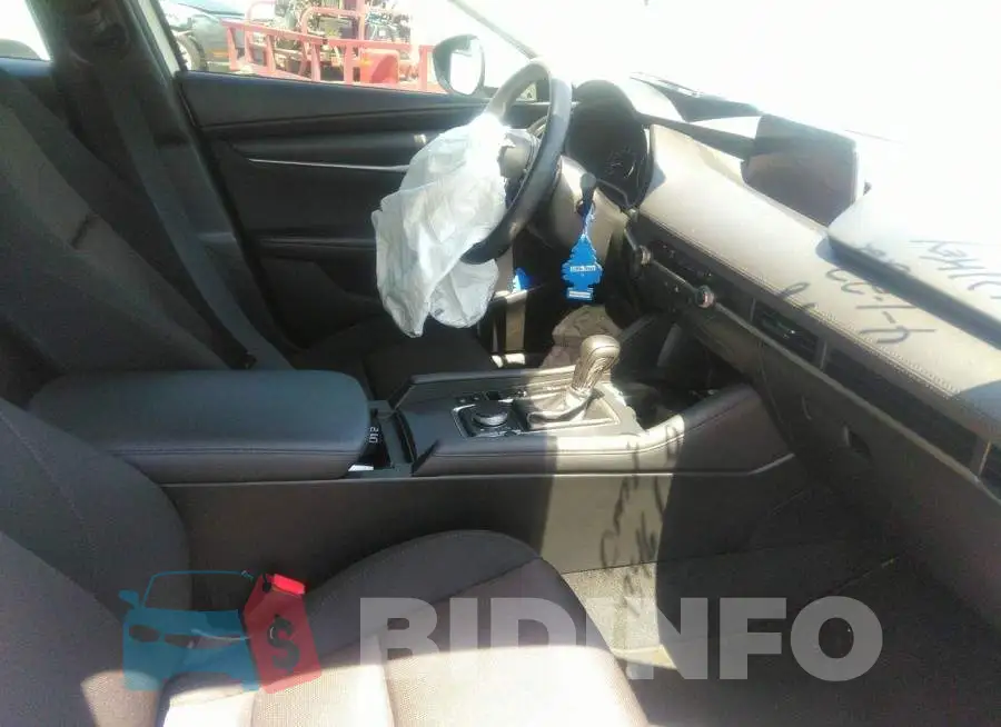 3MZBPABL9LM134618 Photo# 5