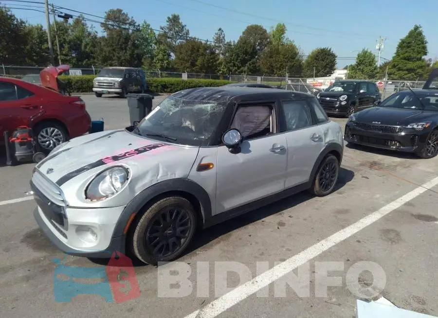 WMWXS5C57FT828435 Photo# 2