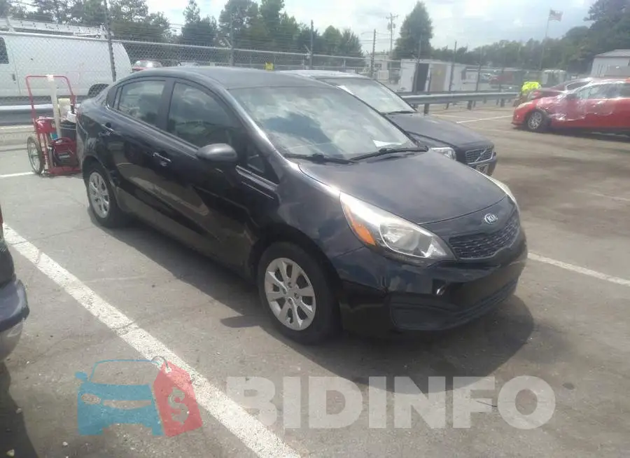 KNADM4A38F6460354 Photo# 1