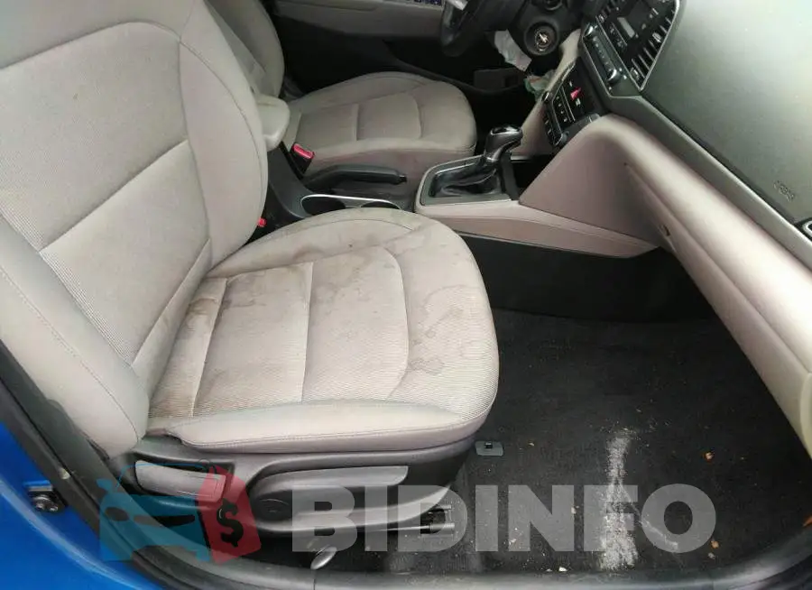KMHD74LF9HU108766 Photo# 5