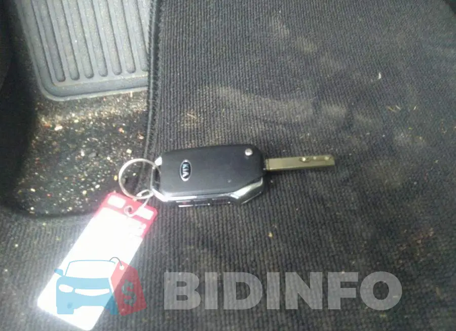 KNDJ23AU5L7044167 Photo# 11