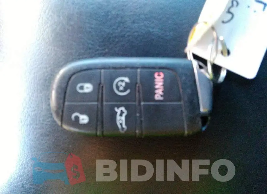 2C3CDXHG3FH889946 Photo# 11