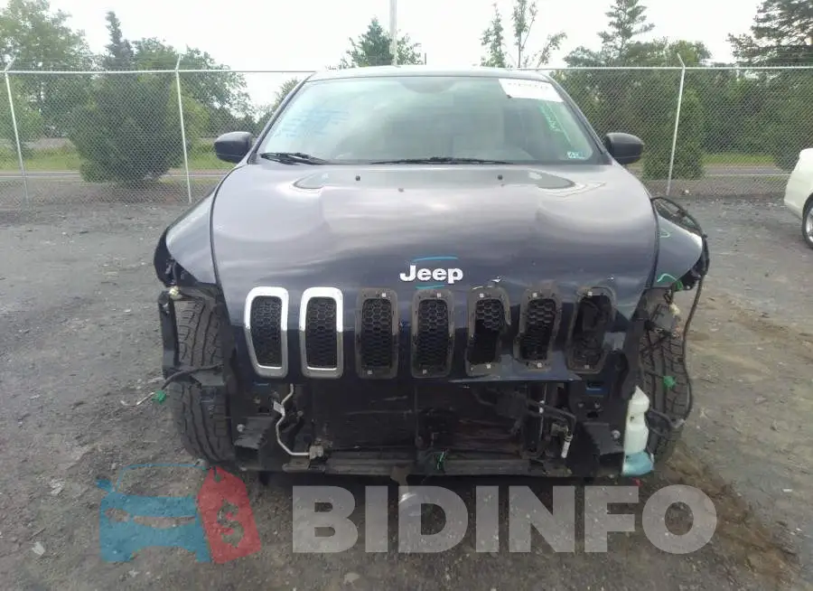 1C4PJMAB0GW232172 Photo# 6