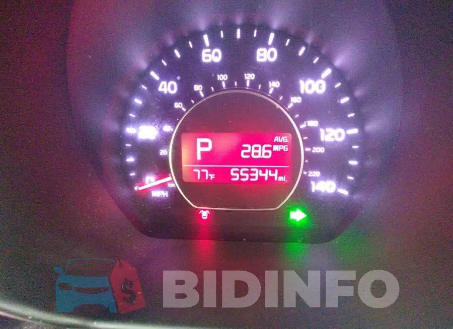 KNDJN2A28F7208516 Photo# 7