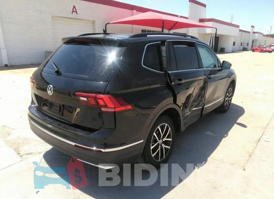 3VV3B7AX8MM081152 Photo# 4