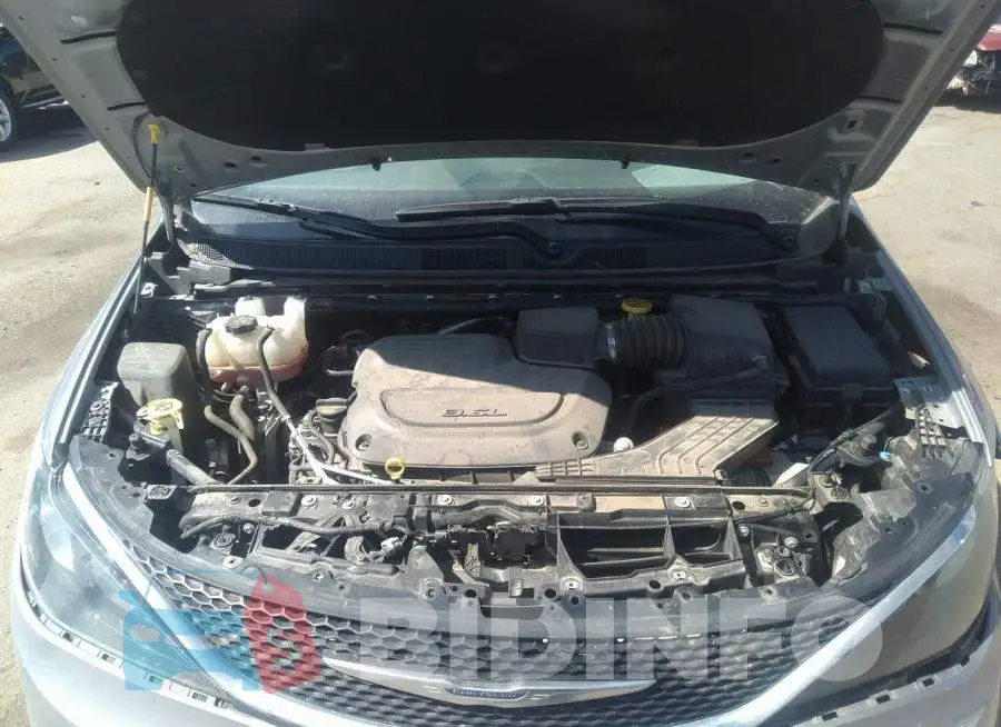 2C4RC1DG1LR257030 Photo# 10