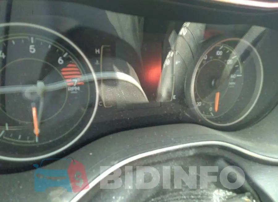 1C4PJLLB8KD151299 Photo# 7