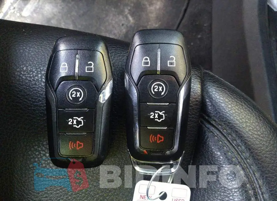 2LMTJ8JR3GBL76805 Photo# 11