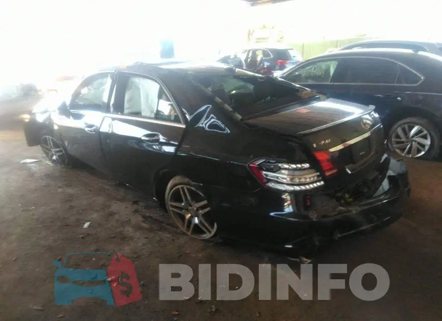 WDDHF8JB0GB217942 Photo# 3