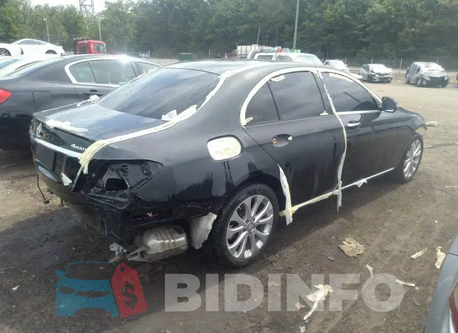 WDDZF4KB1HA107632 Photo# 4
