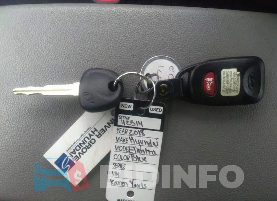 5NPD74LF5JH327079 Photo# 11