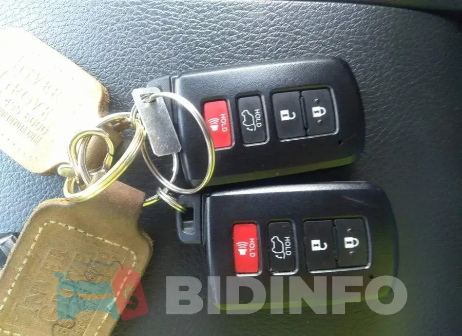 5TDJZRFH0KS620309 Photo# 11