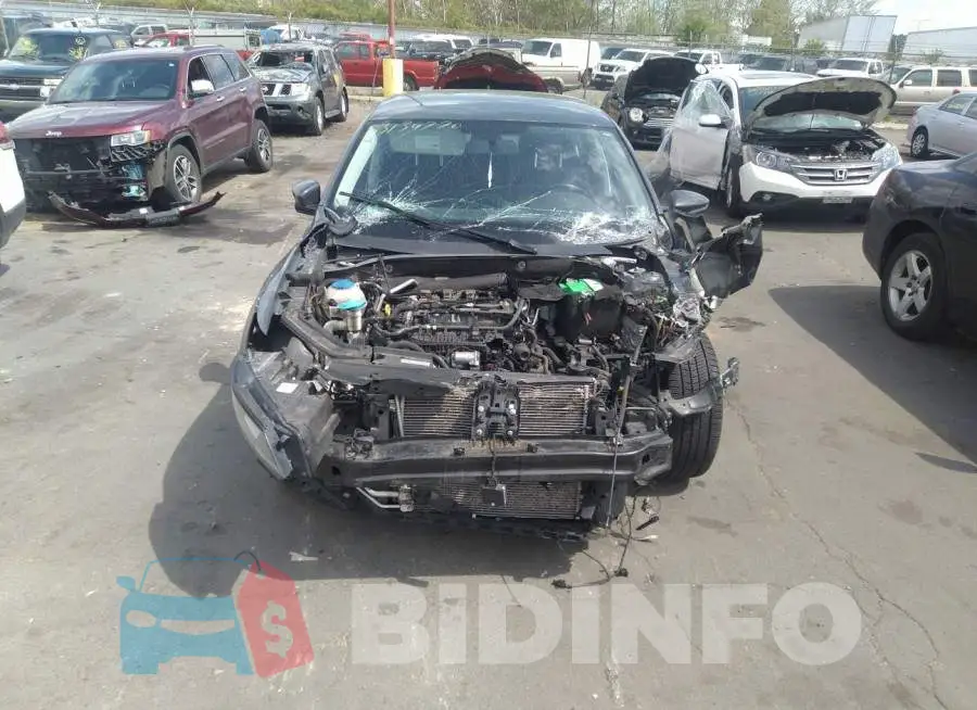1VWDT7A30HC012702 Photo# 6