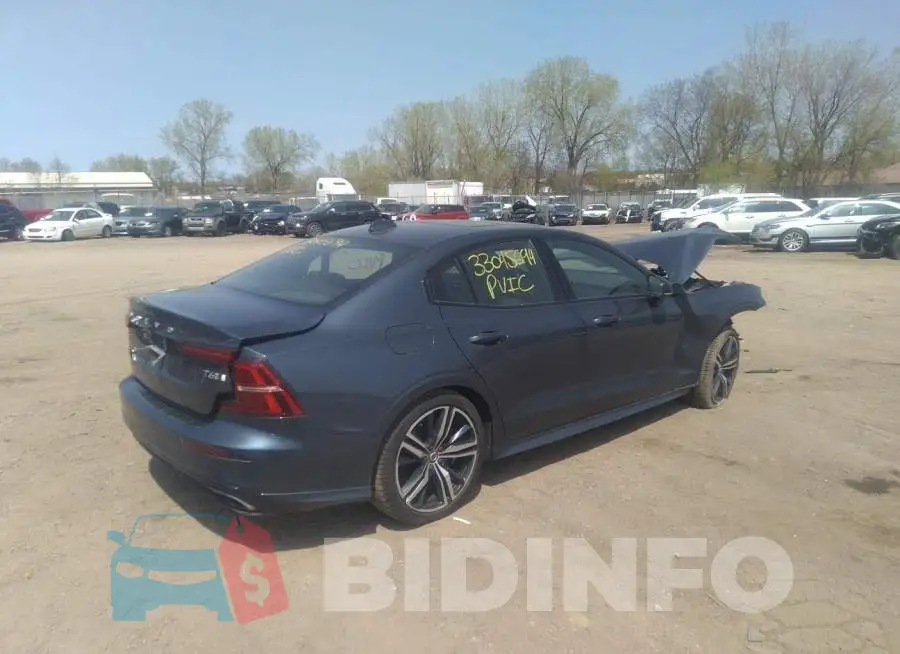 7JRA22TM8KG015849 Photo# 4