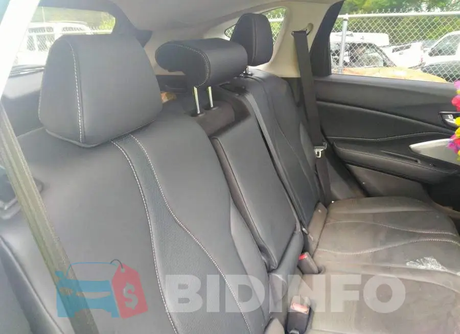 5J8TC2H5XML032248 Photo# 8