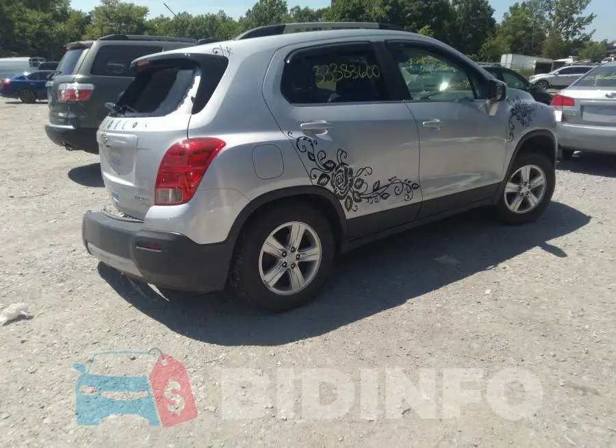 3GNCJRSB9FL228398 Photo# 4