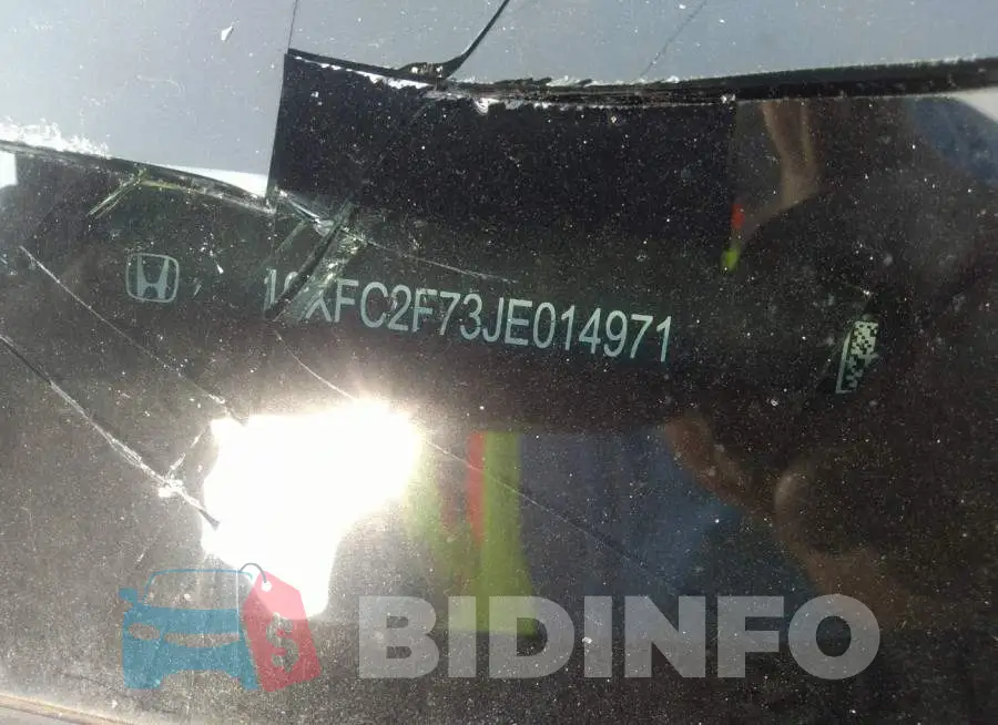 19XFC2F73JE014971 Photo# 9