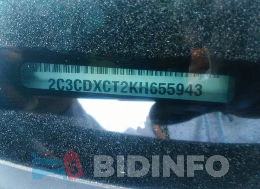 2C3CDXCT2KH655943 Photo# 9