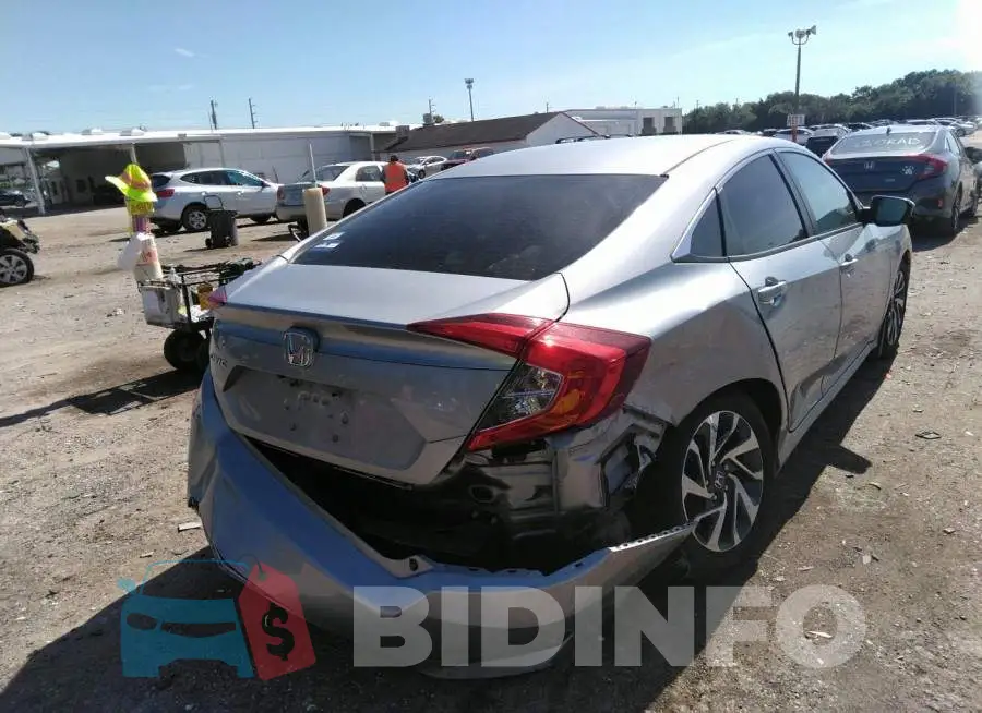 19XFC2F86GE062871 Photo# 6