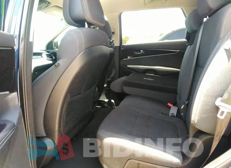 5XYPG4A38GG145527 Photo# 8