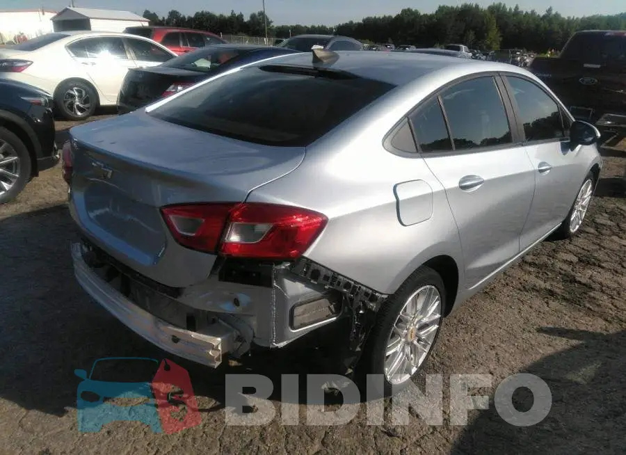 1G1BC5SM2J7161237 Photo# 4