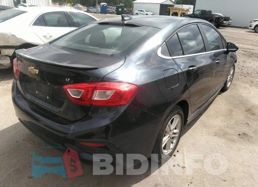 1G1BE5SM6G7312812 Photo# 4