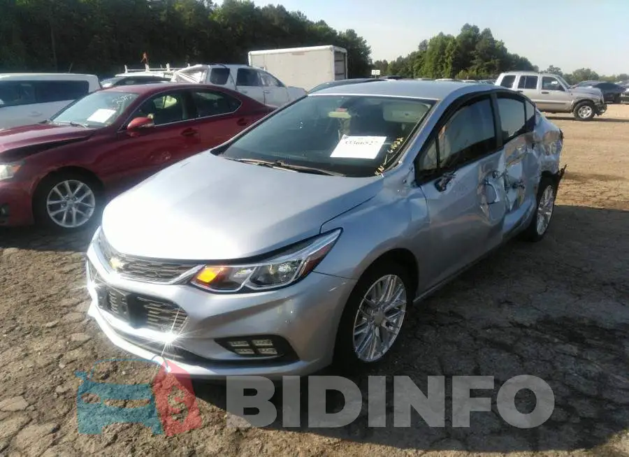 1G1BC5SM2J7161237 Photo# 2