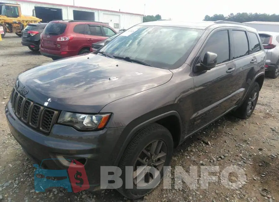 1C4RJEAG8HC674906 Photo# 2