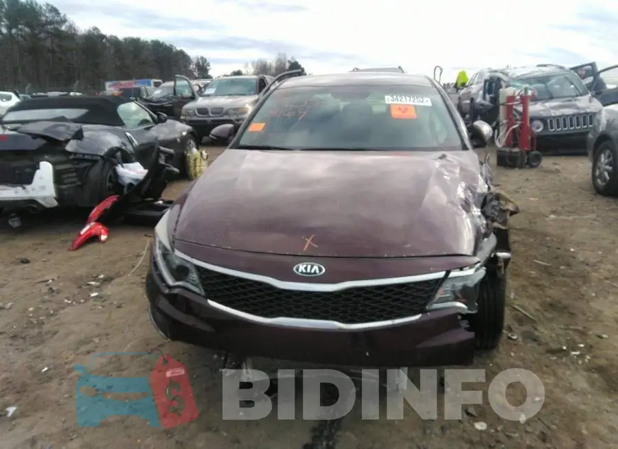 5XXGT4L37JG180225 Photo# 6