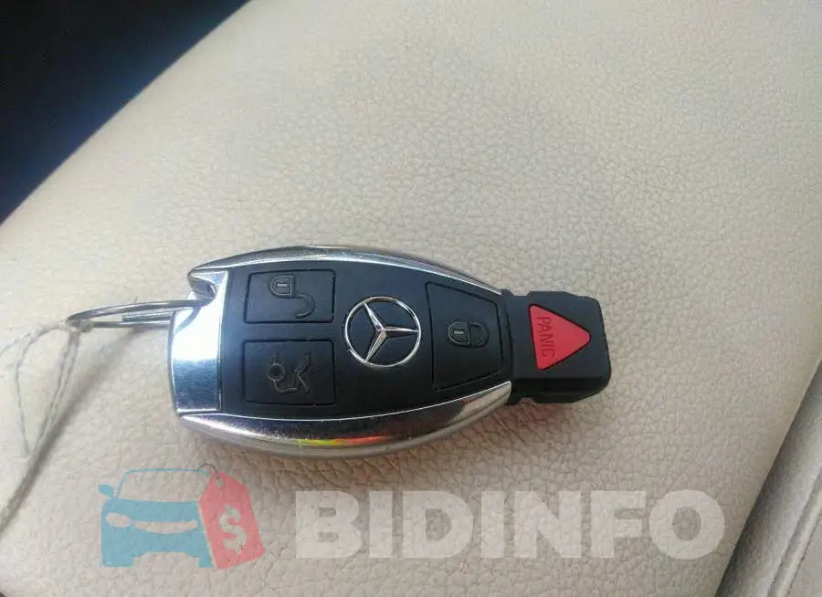 WDCTG4GB8GJ269157 Photo# 11