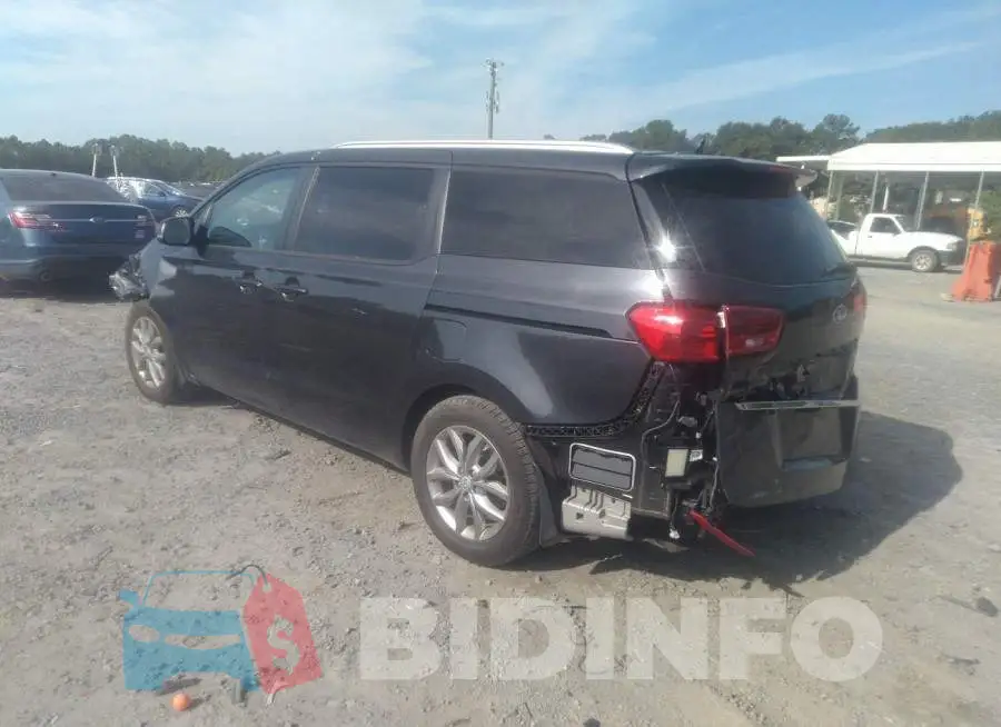 KNDMB5C1XL6615900 Photo# 3