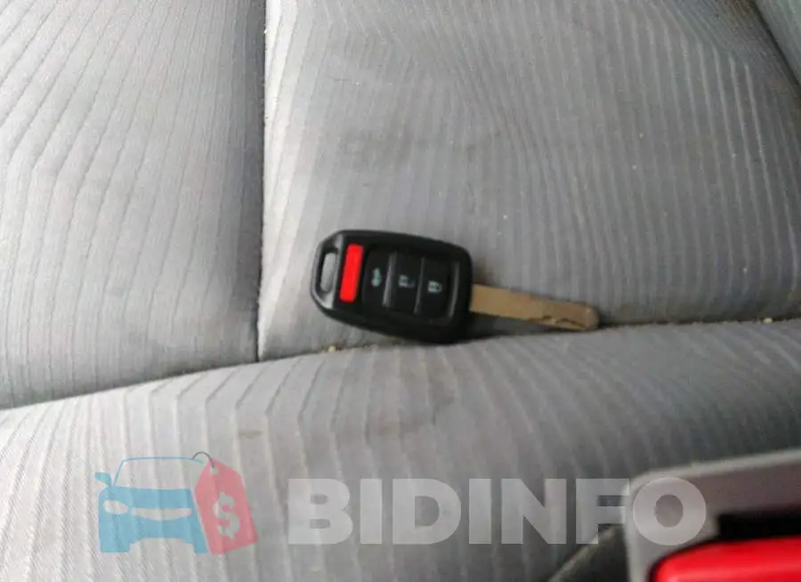 1HGCR2F38GA233131 Photo# 11