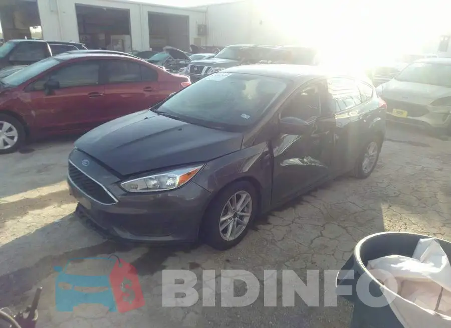 1FADP3K21JL252147 Photo# 2