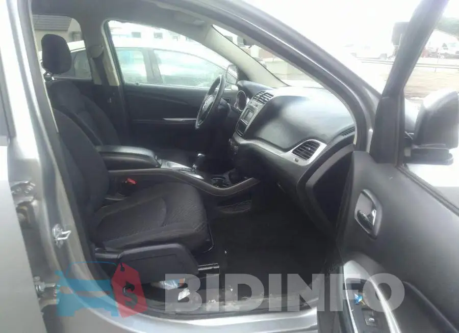 3C4PDCAB8HT621876 Photo# 5