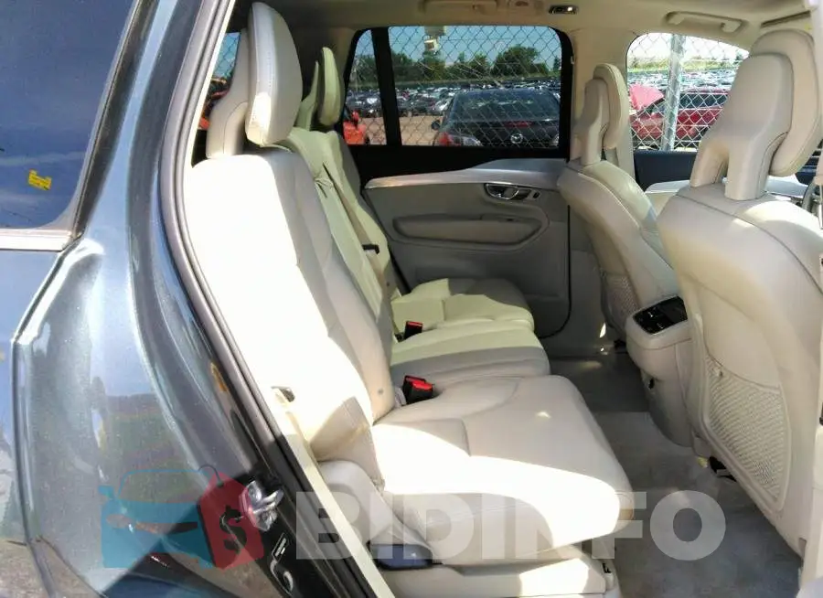 YV4A22PK7G1037629 Photo# 8