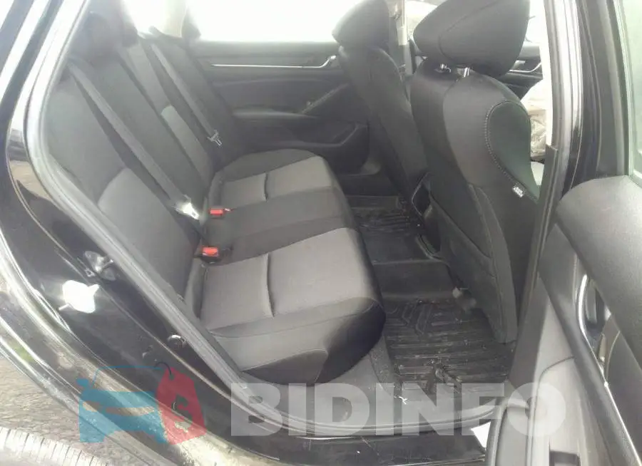 1HGCV1F13MA066113 Photo# 8