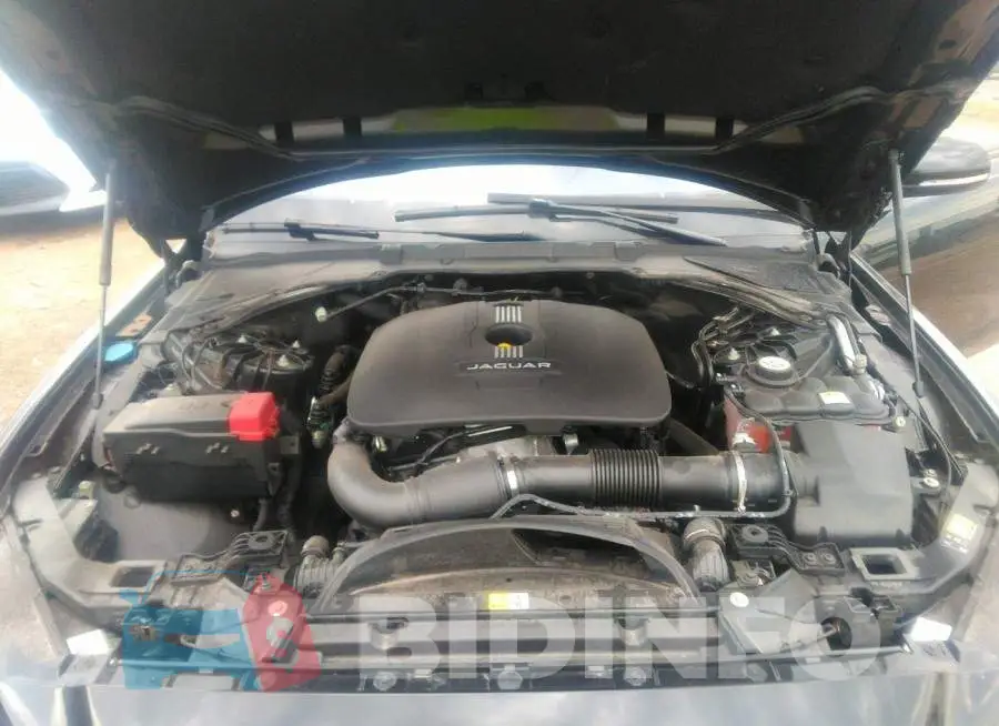 SAJAD4BG2HA963502 Photo# 10