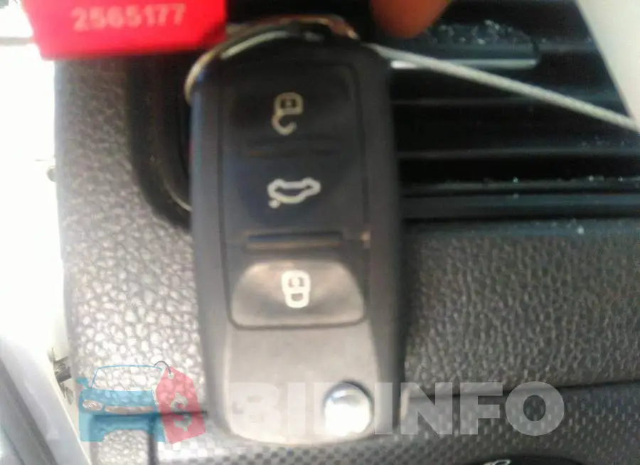 3VW2K7AJ6FM348665 Photo# 11