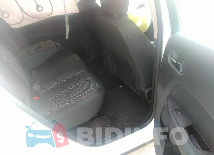 2GNALBEK9G1109211 Photo# 8