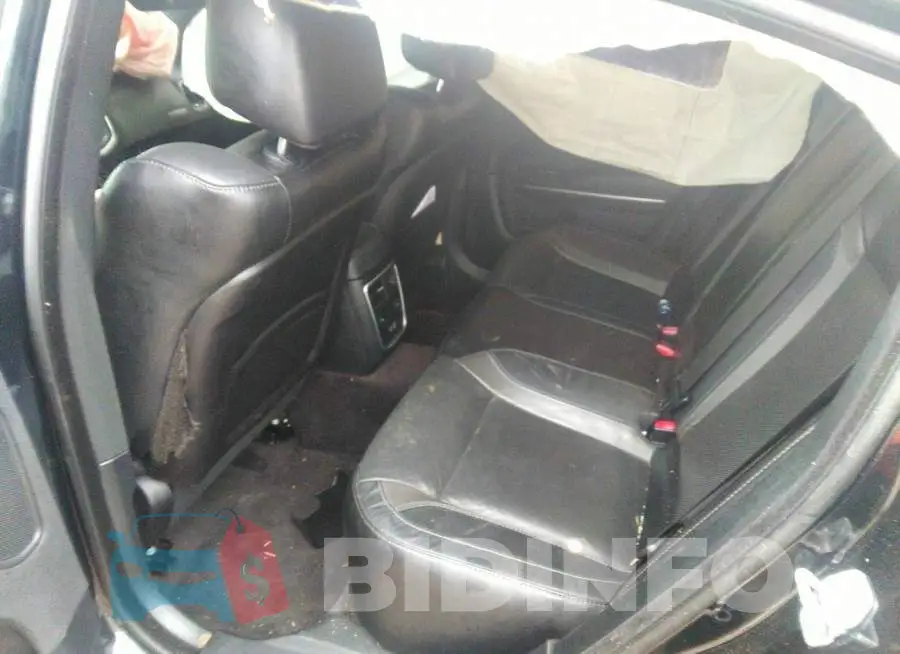 2C3CDXJGXJH189943 Photo# 8