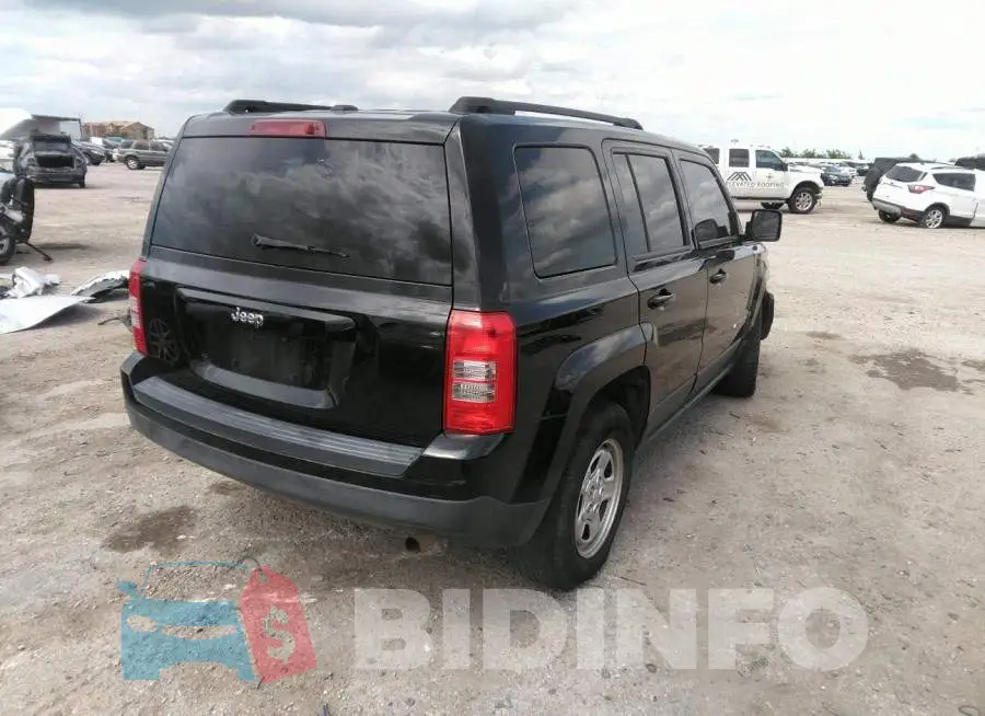 1C4NJPBAXGD505726 Photo# 4