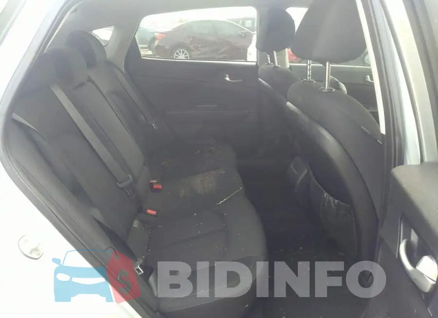 5XXGT4L39GG076716 Photo# 8